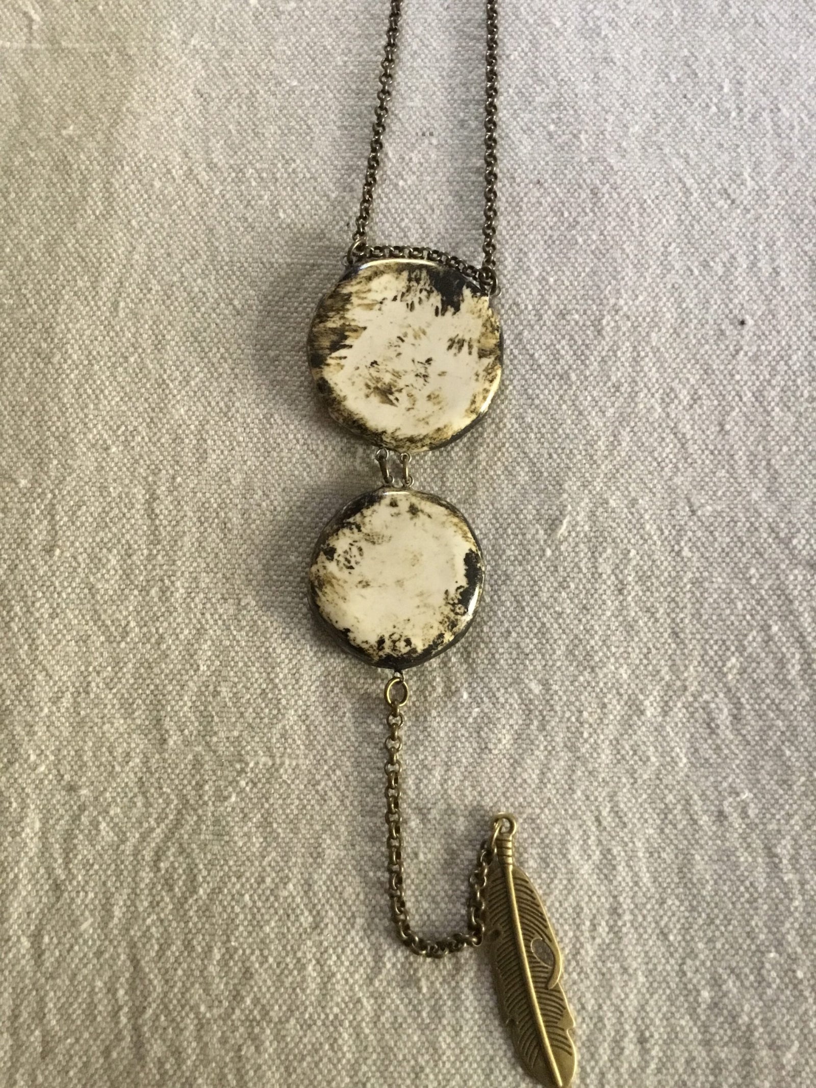 Double Reversible Necklace White / Yellow-blue